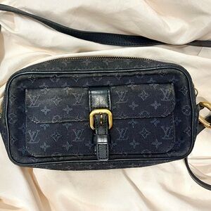 ⭐️PRICE DROP!!⭐️Louis Vuitton Juliette Navy Denim Monogram mini crossbody *RARE*